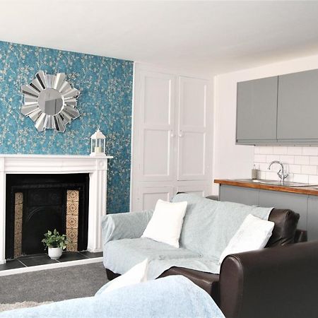 Central Serviced Apartments By Roomsbooked Cheltenham Exteriér fotografie